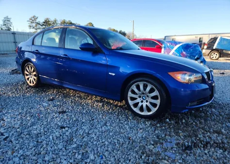 2007 BMW 328 Xi z USA, uszkodzony, nr VIN WBAVC93537K030534